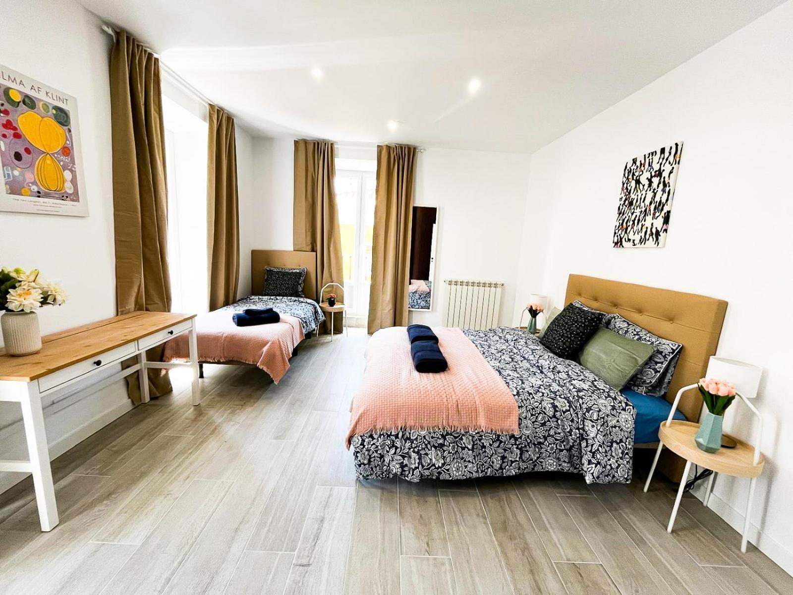 Centric Rooms In Madrid Buitenkant foto