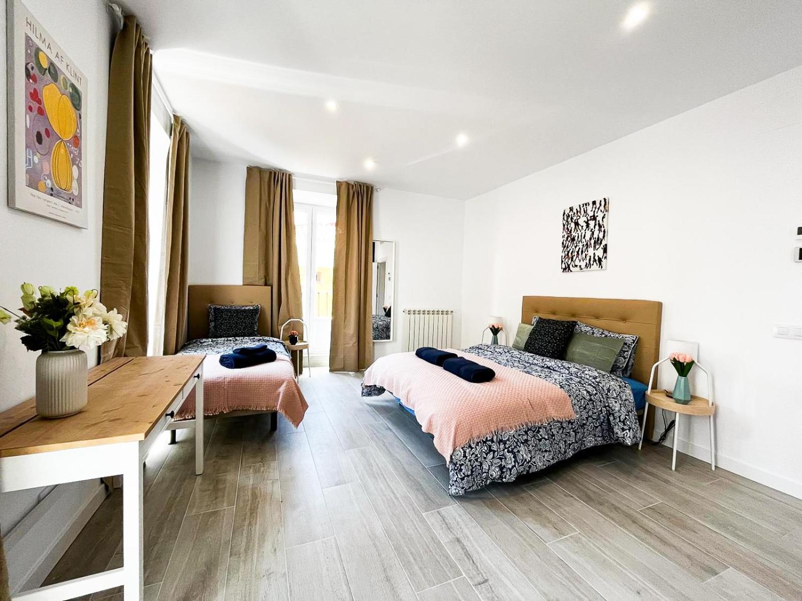 Centric Rooms In Madrid Buitenkant foto