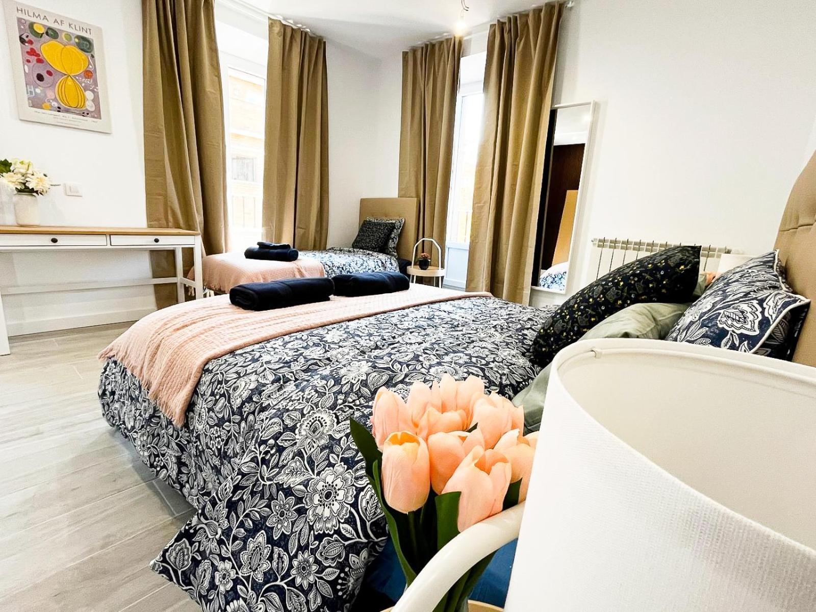 Centric Rooms In Madrid Buitenkant foto