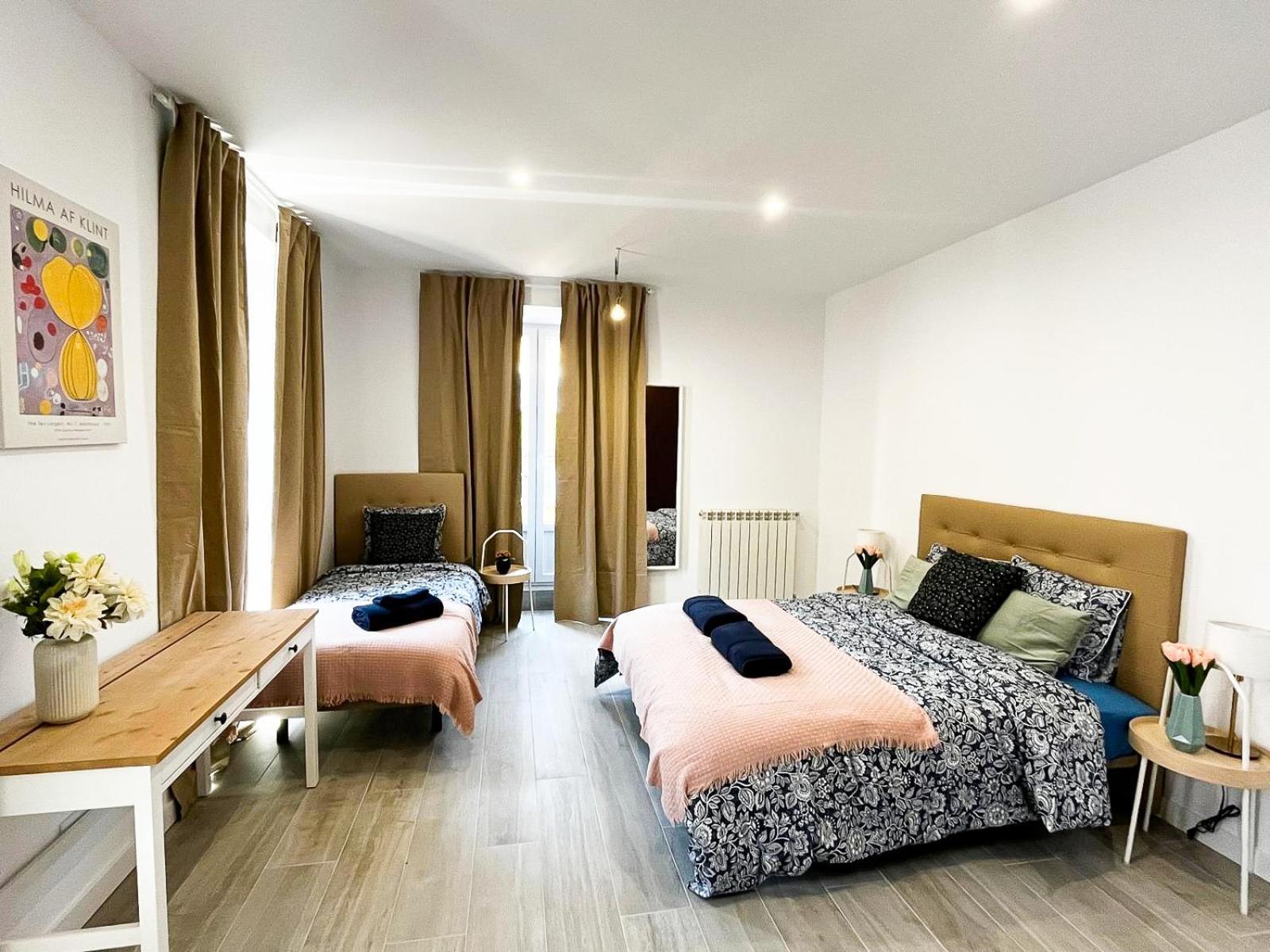 Centric Rooms In Madrid Buitenkant foto